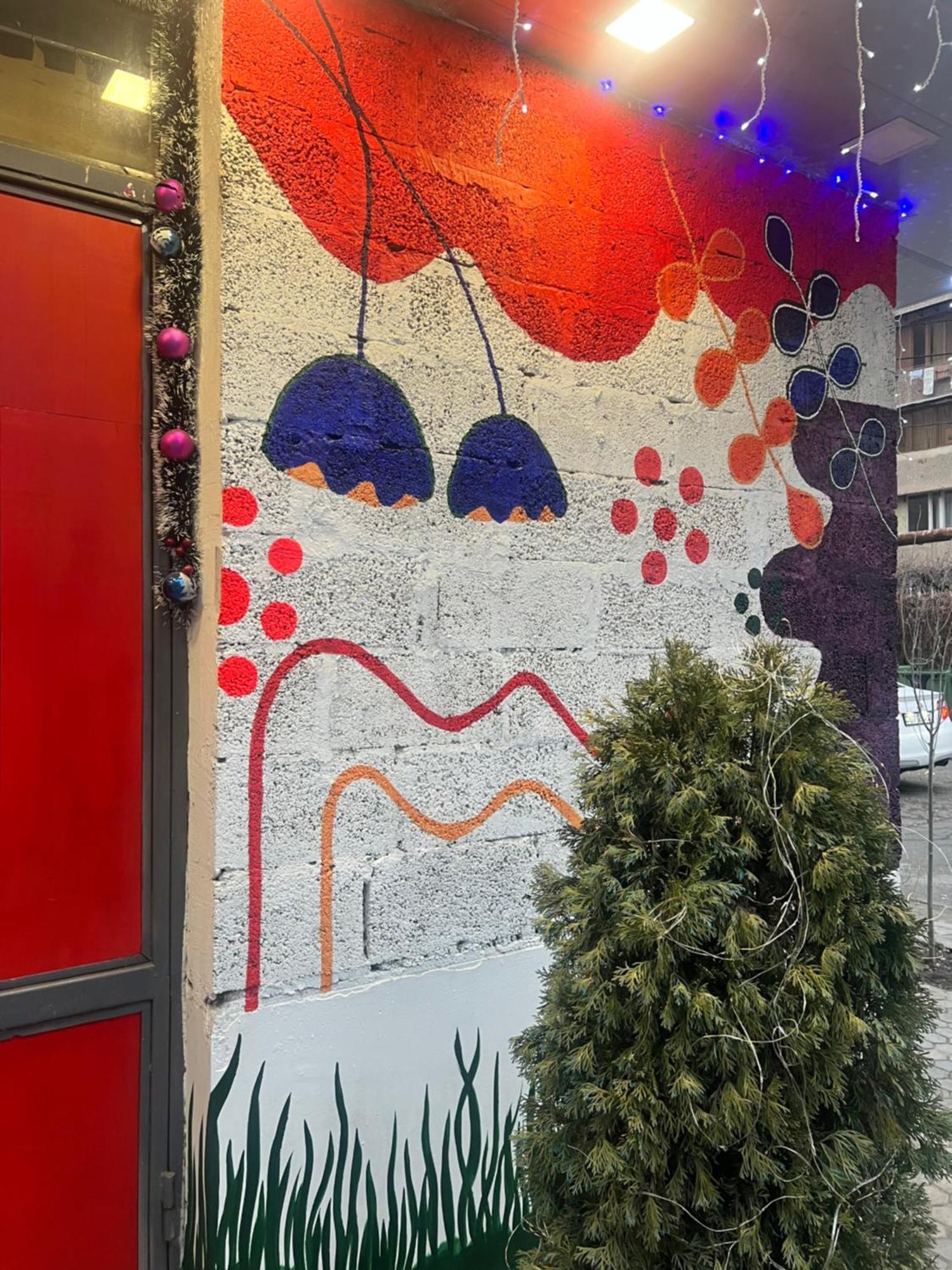 Vahe'S Family Guest House Front Ереван Екстериор снимка