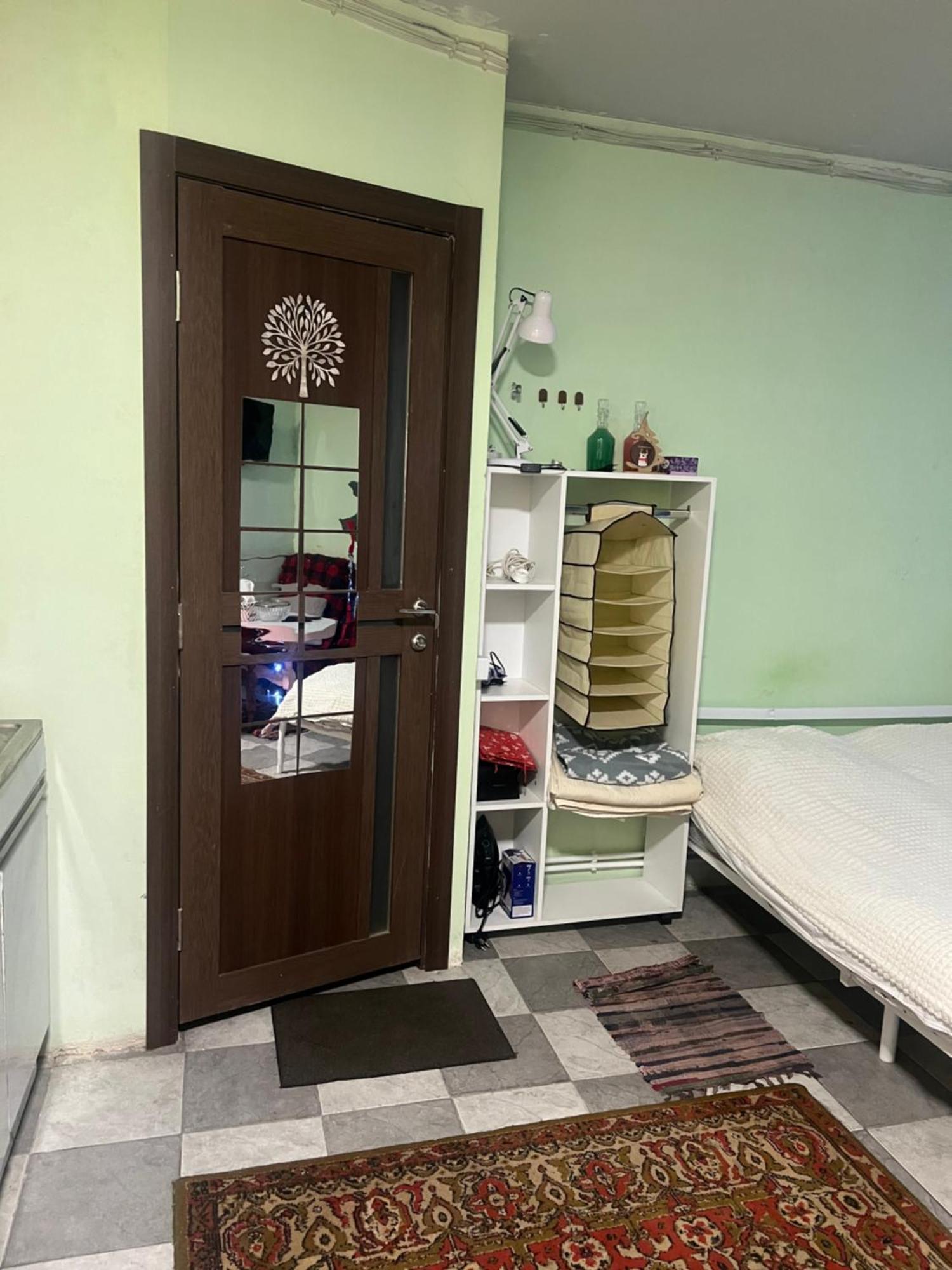 Vahe'S Family Guest House Front Ереван Екстериор снимка